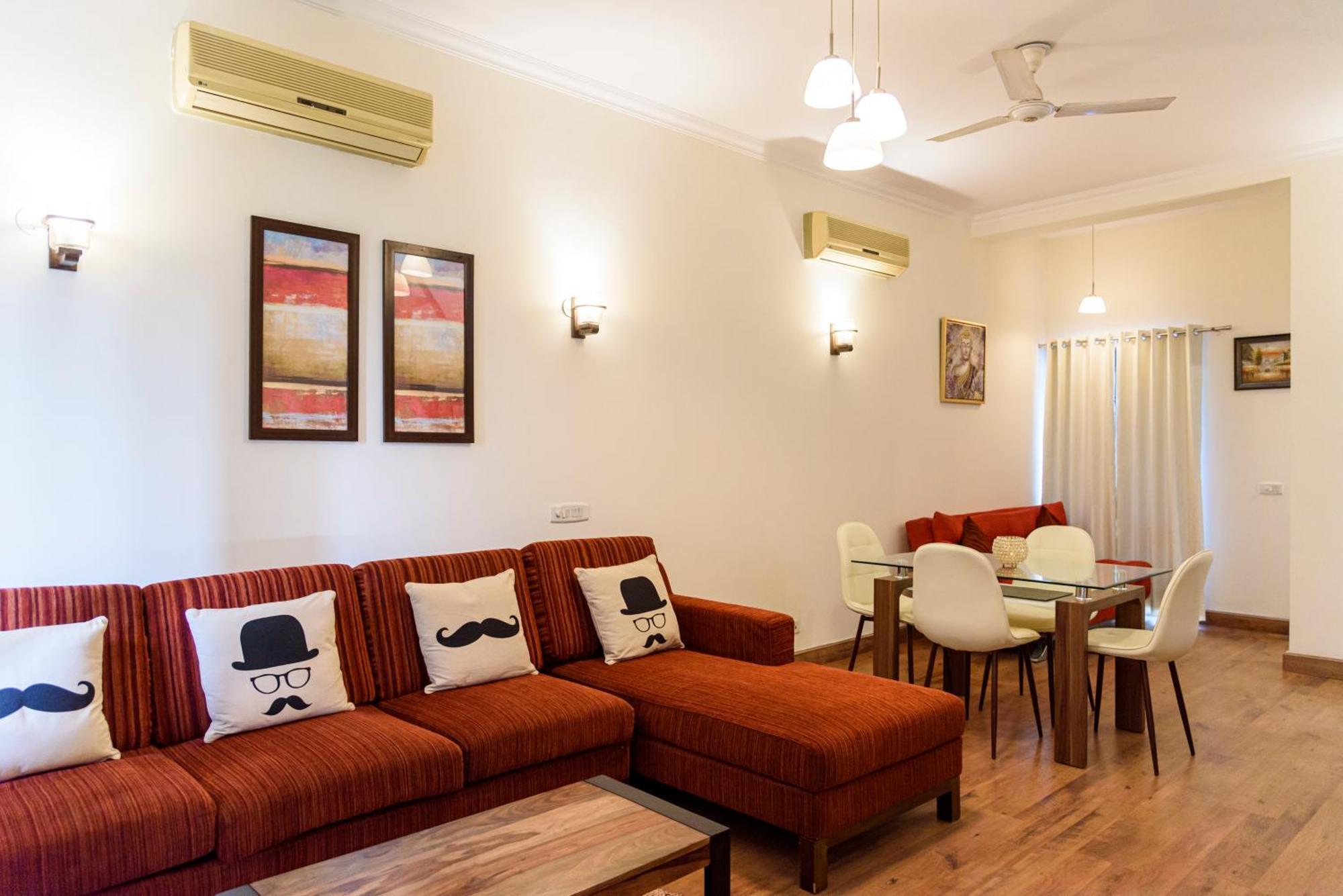 Beautiful Apartments At Tarudhan Valley Golf Resort, Manesar Гургаон Номер фото