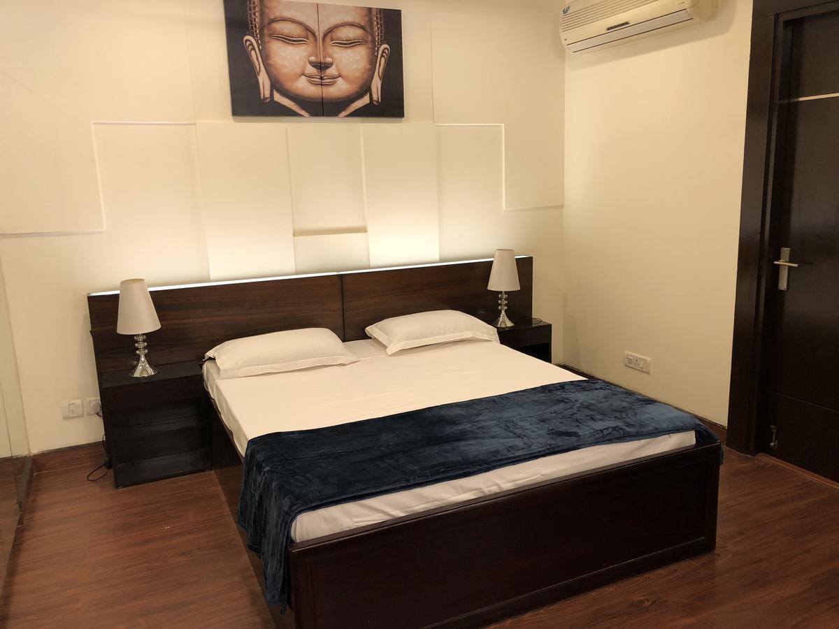 Beautiful Apartments At Tarudhan Valley Golf Resort, Manesar Гургаон Экстерьер фото