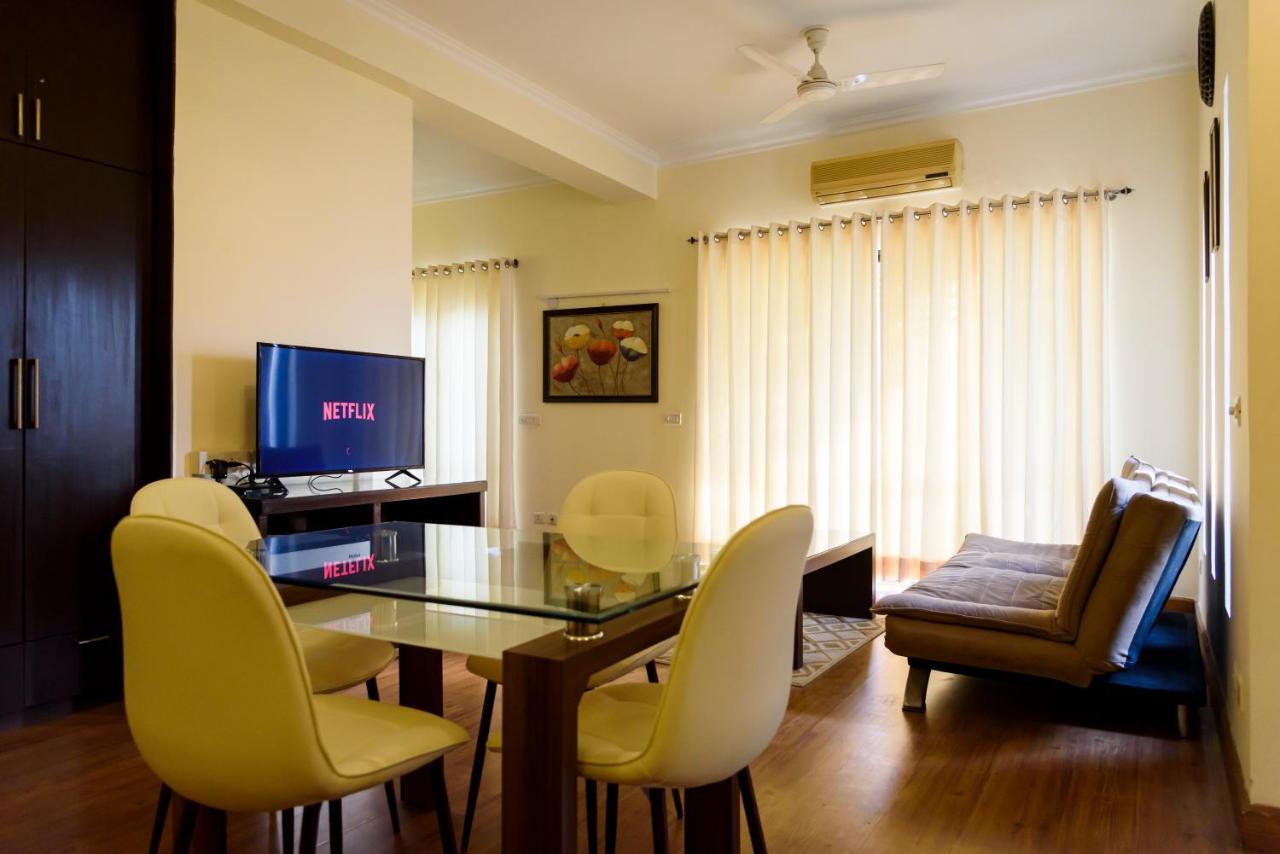 Beautiful Apartments At Tarudhan Valley Golf Resort, Manesar Гургаон Экстерьер фото