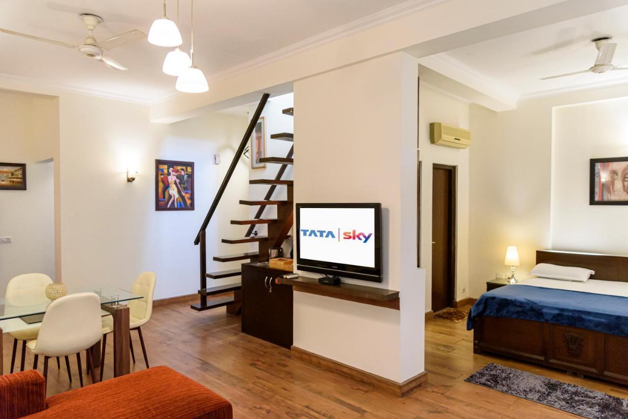 Beautiful Apartments At Tarudhan Valley Golf Resort, Manesar Гургаон Экстерьер фото