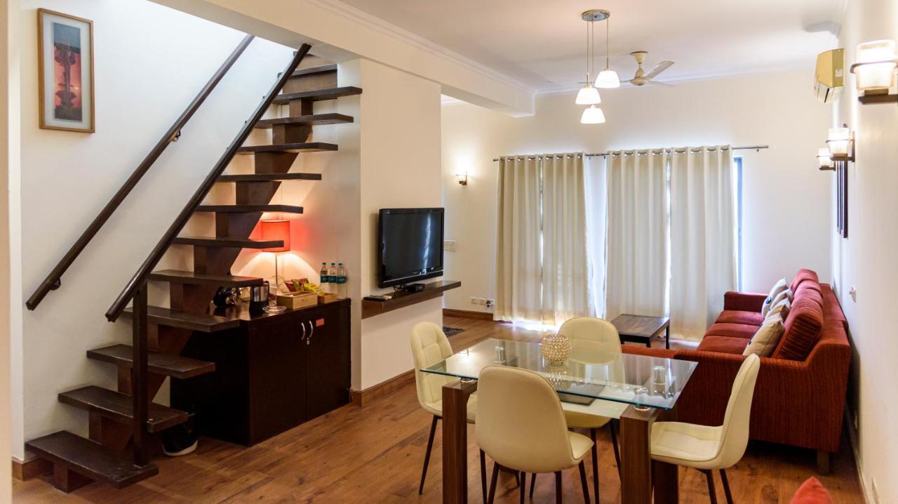 Beautiful Apartments At Tarudhan Valley Golf Resort, Manesar Гургаон Экстерьер фото