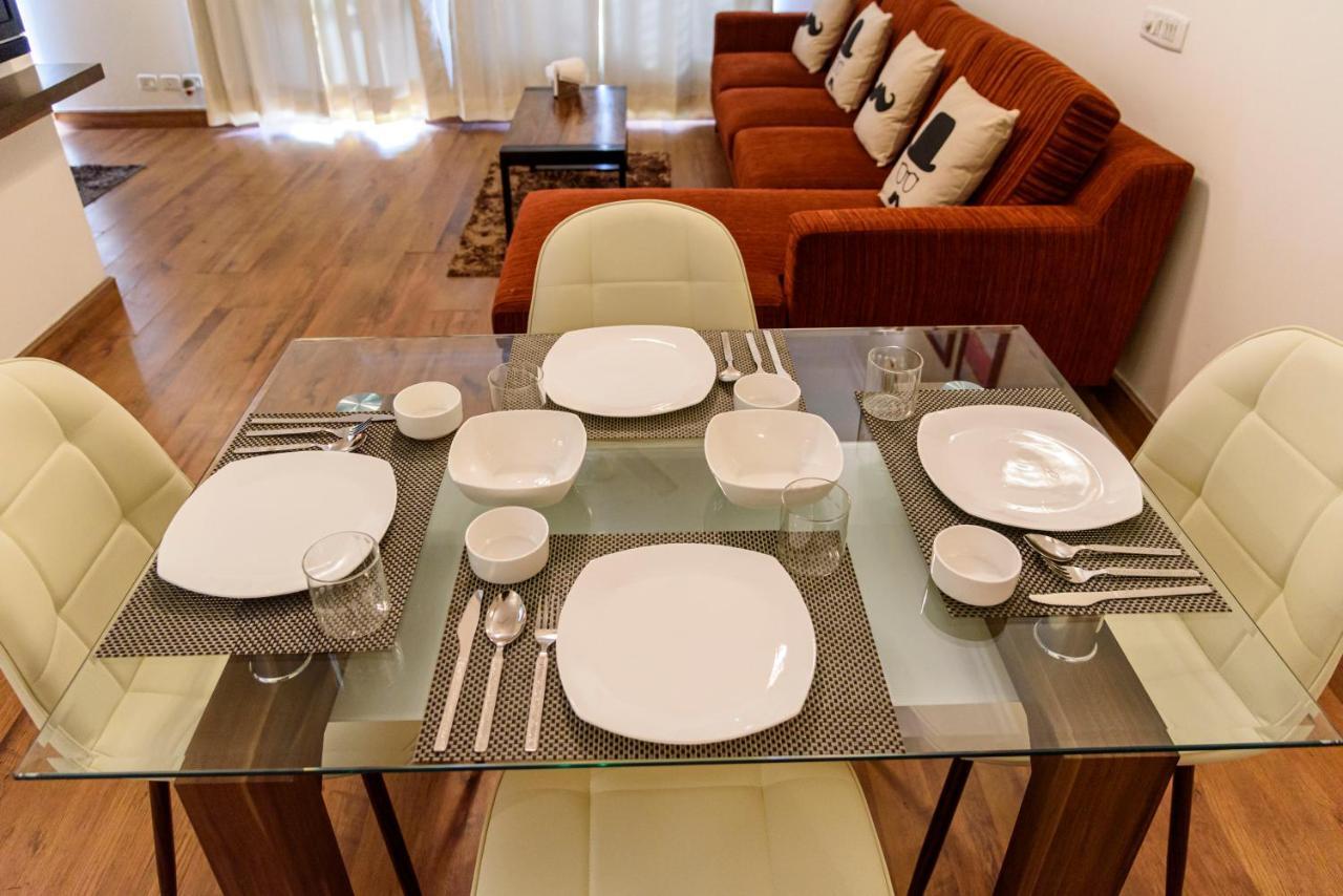 Beautiful Apartments At Tarudhan Valley Golf Resort, Manesar Гургаон Экстерьер фото